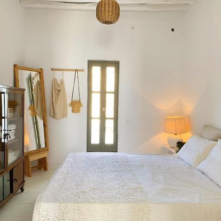 Serifos Olive ภายนอก รูปภาพ